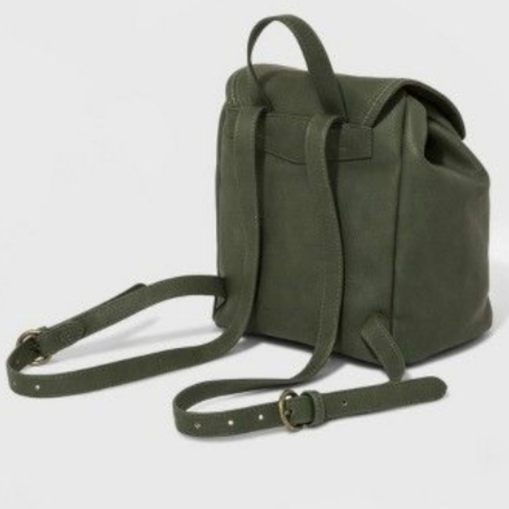 NWT universal thread mini pouch backpack - Picture 2 of 5